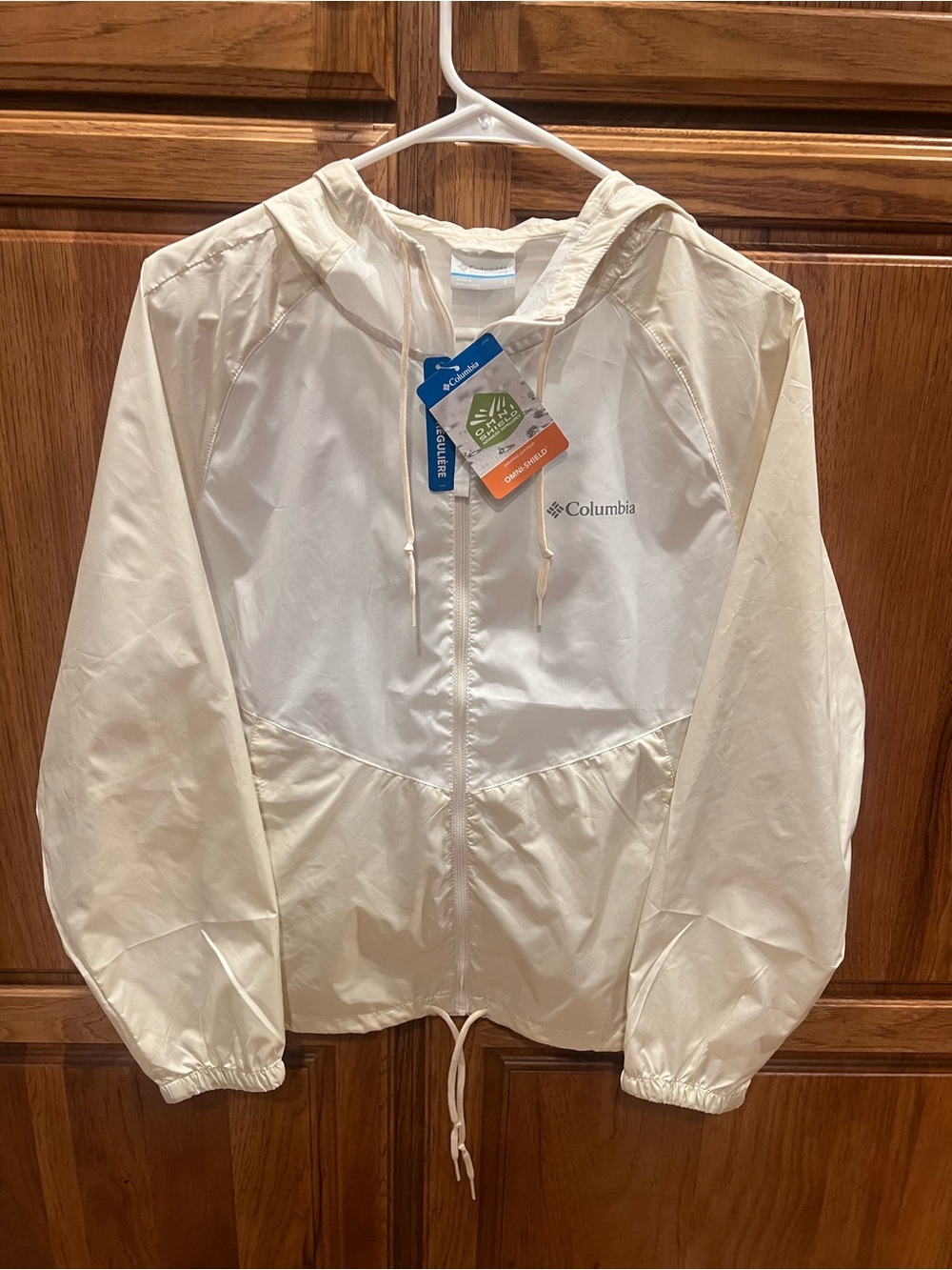 Columbia May Valley II Water Repellent Windbreaker Jacket
